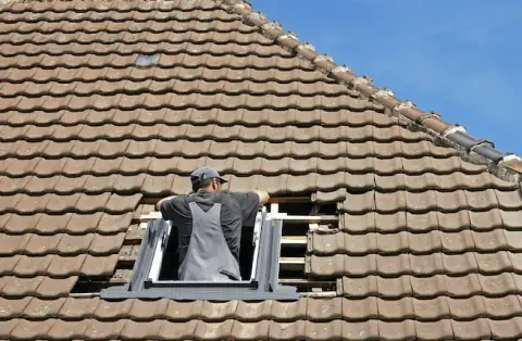 Pose de velux - Castillon-en-Couserans